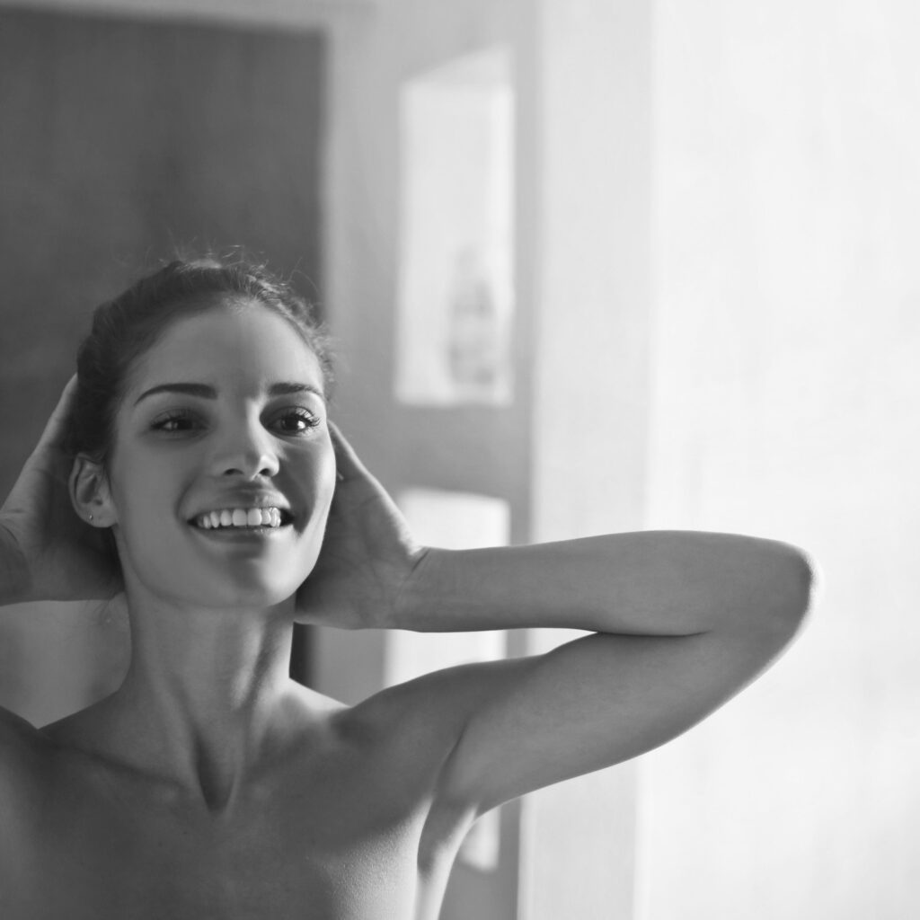 WOW lady black and white