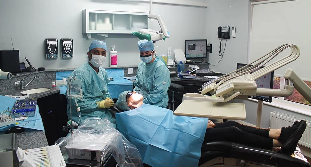 Vivek & Lauren Dental implant placement