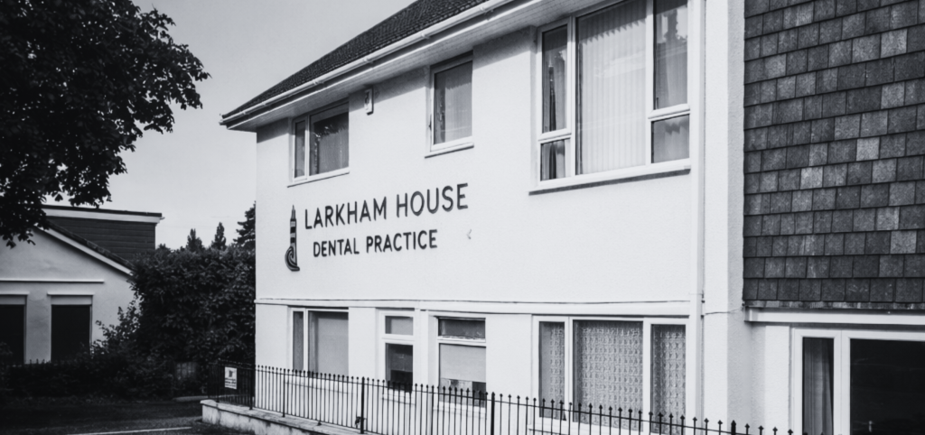 Larkham house Wisdom teeth extractions - Plymouth